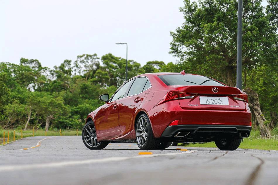 汽車技術(shù)革新
