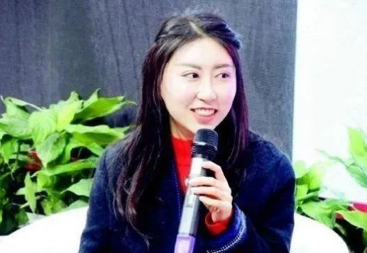 賈淺淺的最新日常，友情、笑聲與家的溫馨時(shí)光